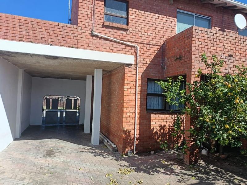 5 Bedroom Property for Sale in Malabar Eastern Cape